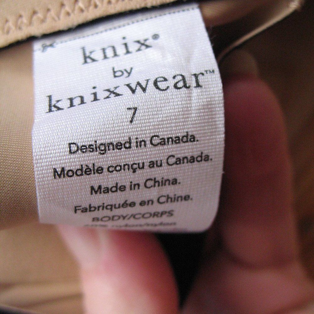 Knix Evolution Wireless Reversible Lightly Padded… - image 6